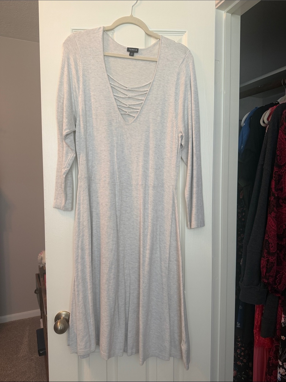 torrid Light Gray Crisscross V-Neck Long Sleeve Dress